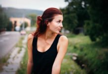 The Hottest Modern Accessories for a Stunning Look